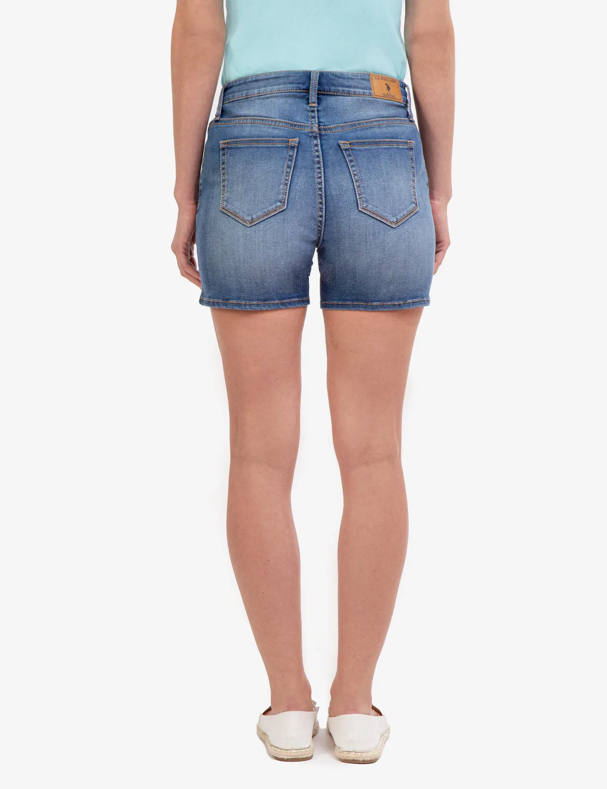 CLASSIC MID RISE DENIM SHORTS