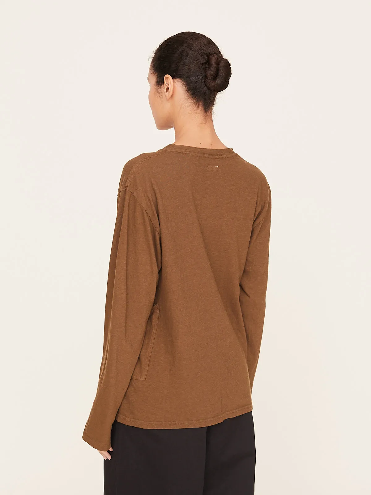 Gauze Jersey Biscuit Pocket Long Sleeve T-Shirt in Brown Khaki