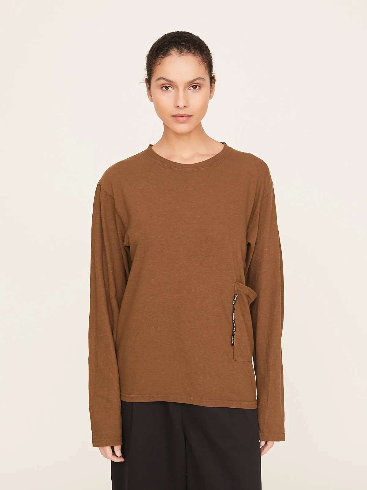 Gauze Jersey Biscuit Pocket Long Sleeve T-Shirt in Brown Khaki