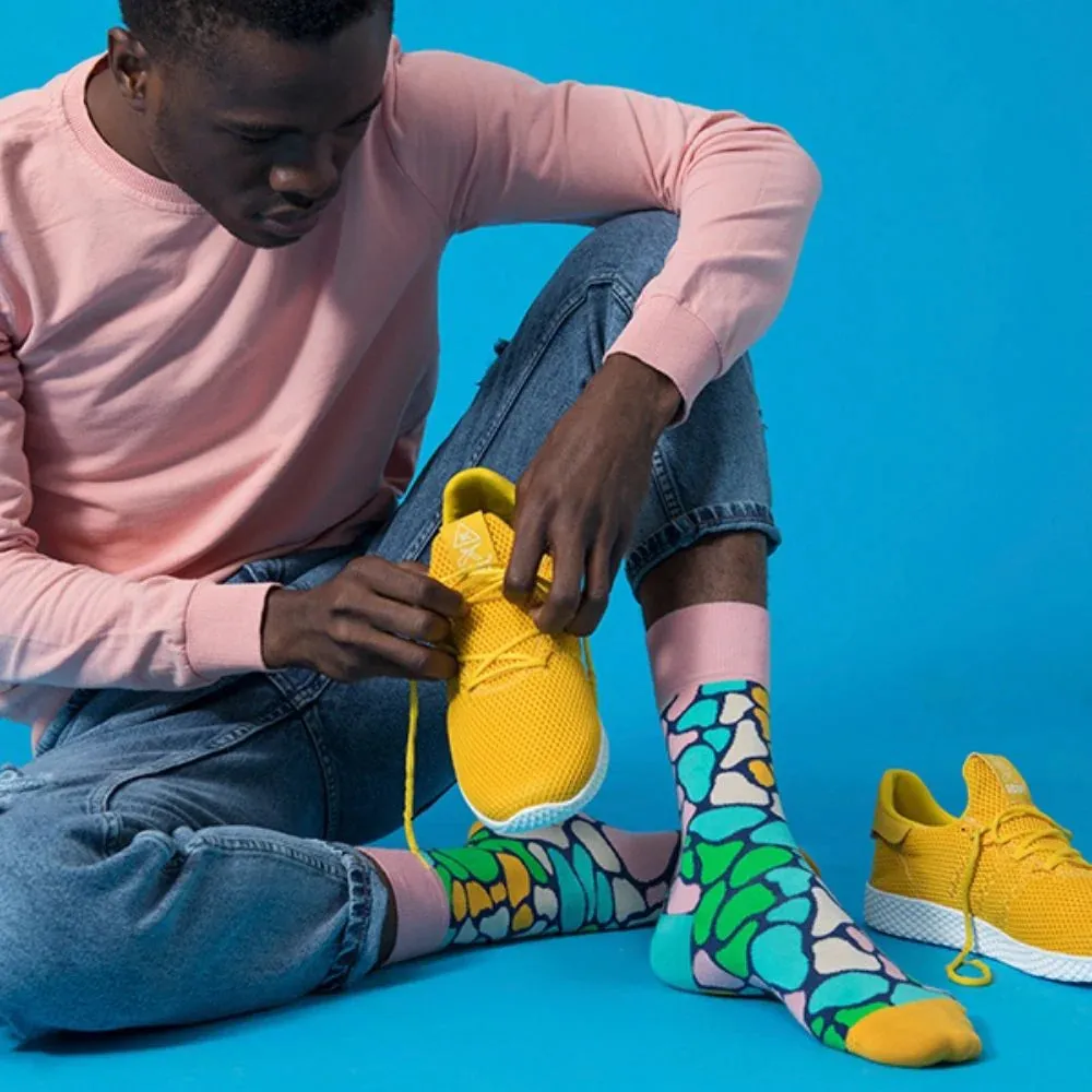 Giraffe Colorful Novelty Crew Socks (Unisex)